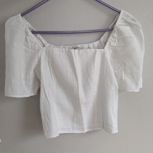 Abercrombie & Fitch White Top